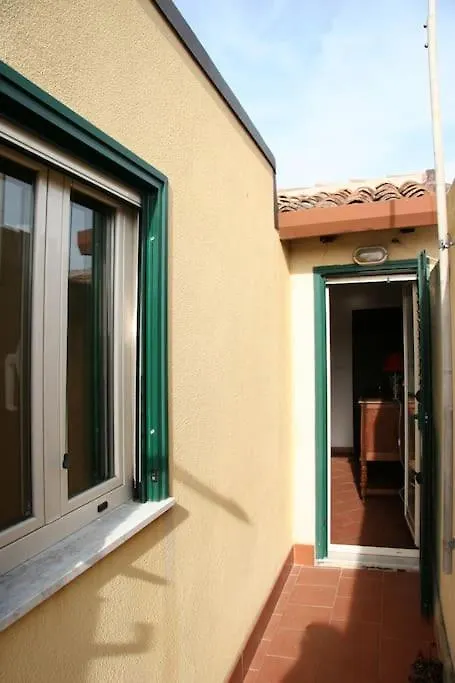 Pretty Apartment In Via Umberto I, In The Historic & Baroque Center Of The City Catania