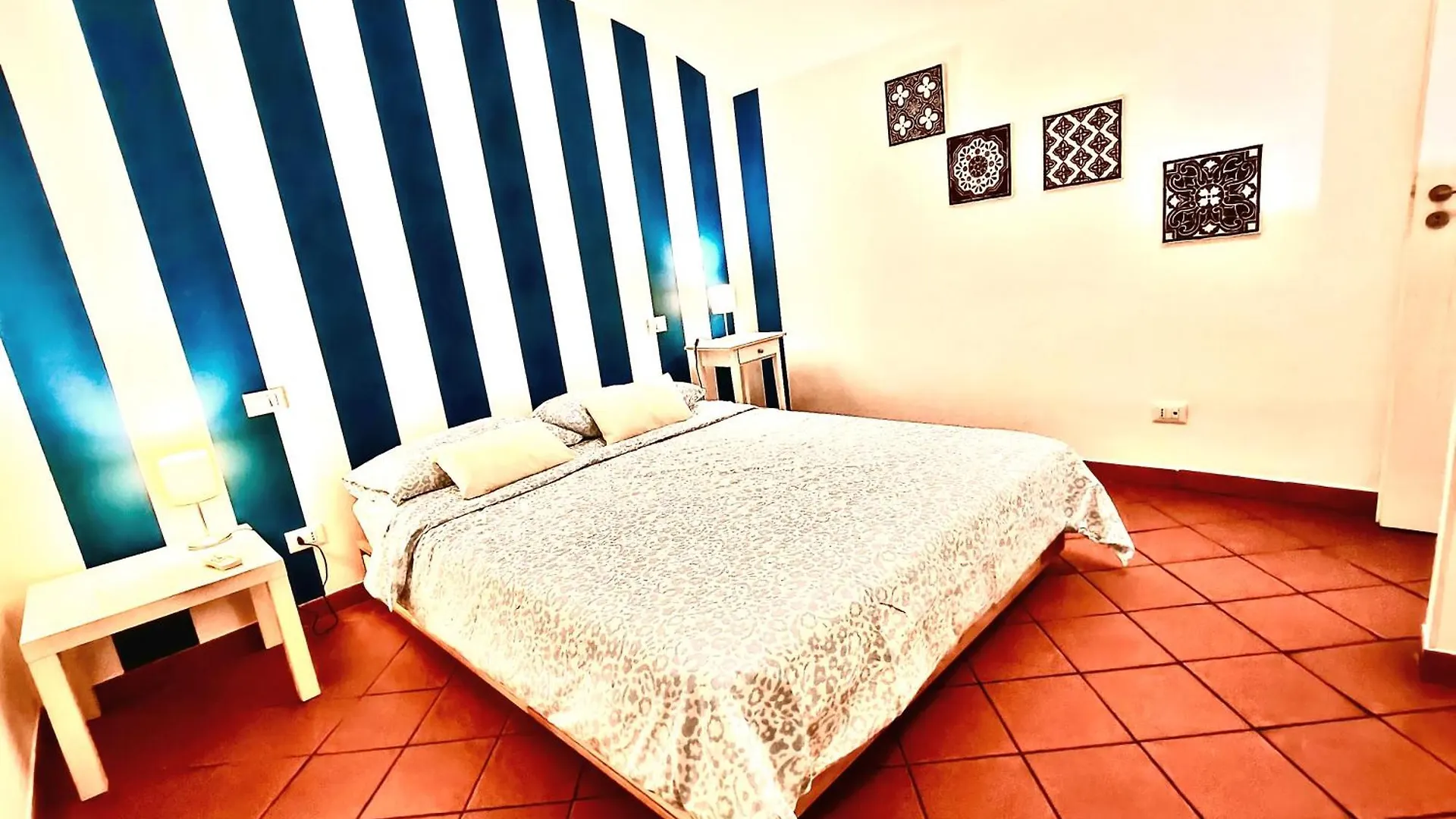 Pretty Apartment In Via Umberto I, In The Historic & Baroque Center Of The City Catania